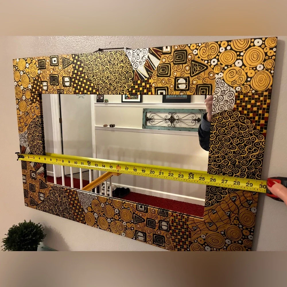 Retro Vintage Artistic Gold and Black Wall Mirror with Wall-mount Glass Table
